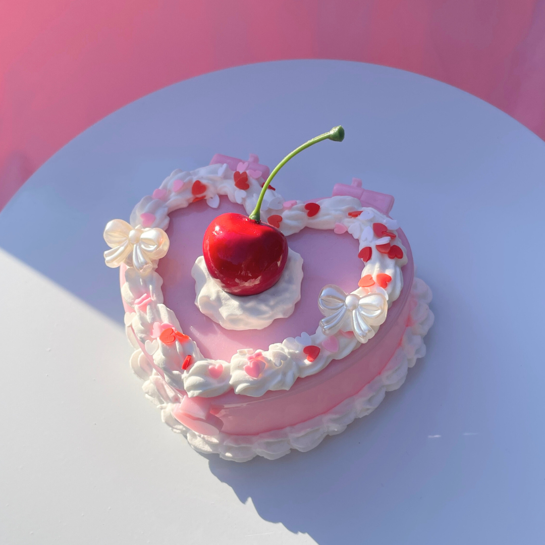 Strawberry Confetti Heart Decor Box – Crafty Dessert