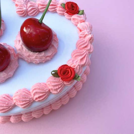 Cherrylicious Fake Cake Jewelry Box