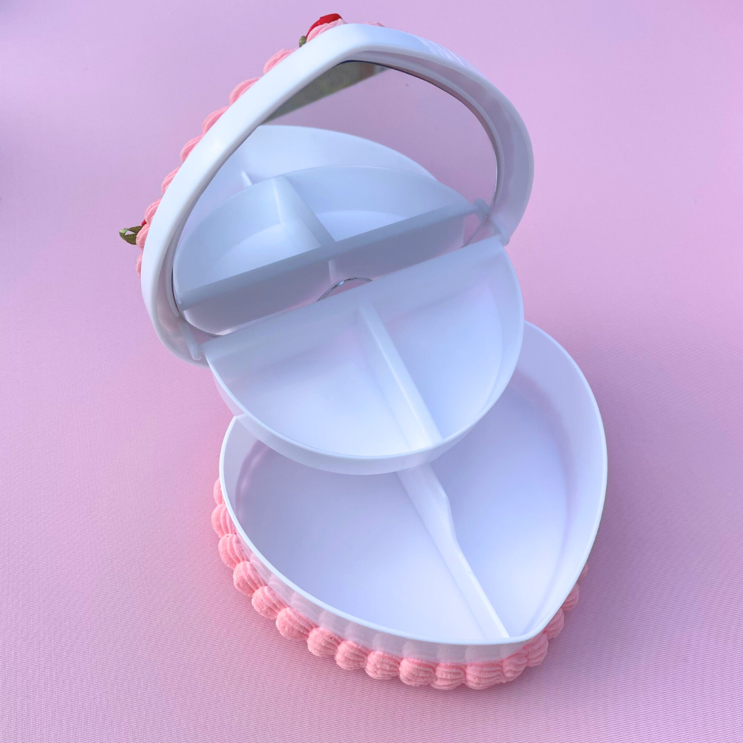 Cherrylicious Fake Cake Jewelry Box