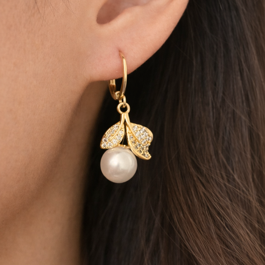 Pearl Clasp Earring